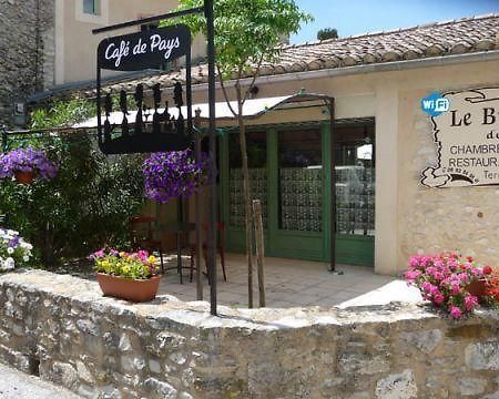 Auberge Le Bistrot De Lussan Lussan  Екстериор снимка